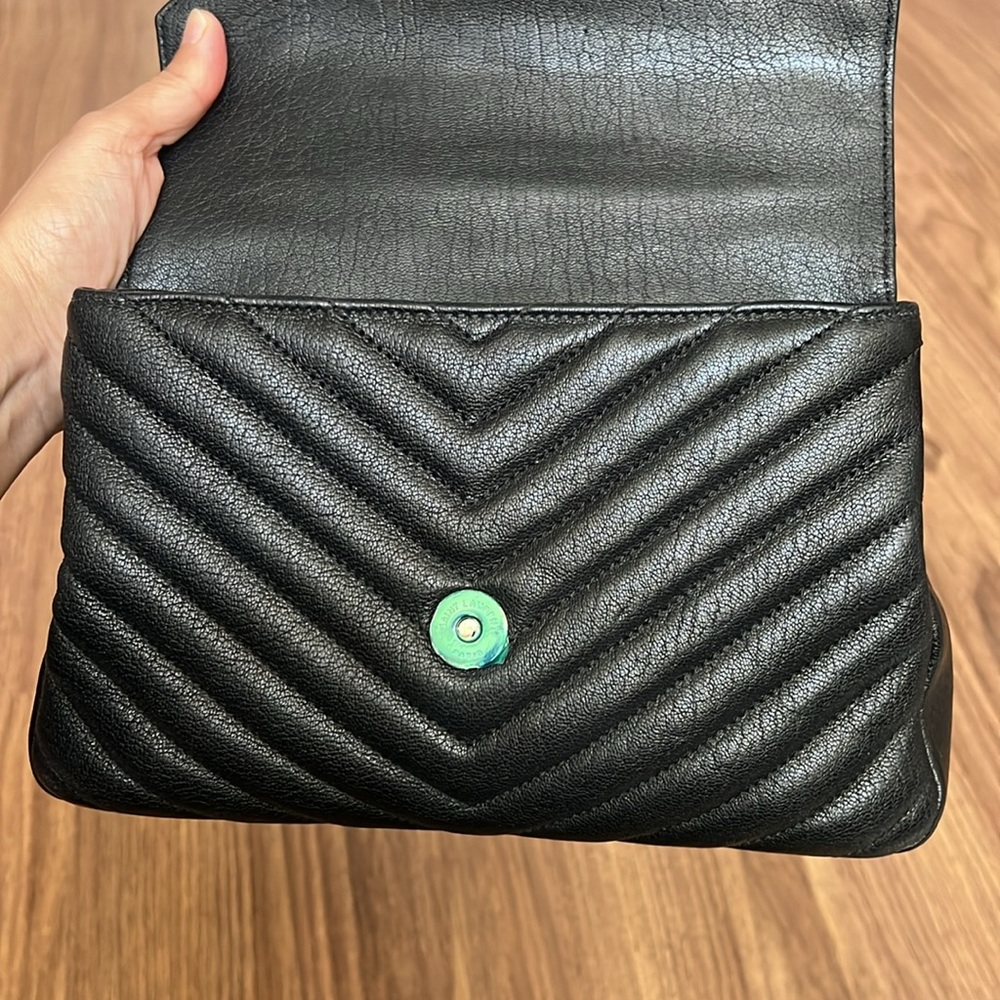 A113- 💯% authentic YSL College medium bag - Picture 9 of 17